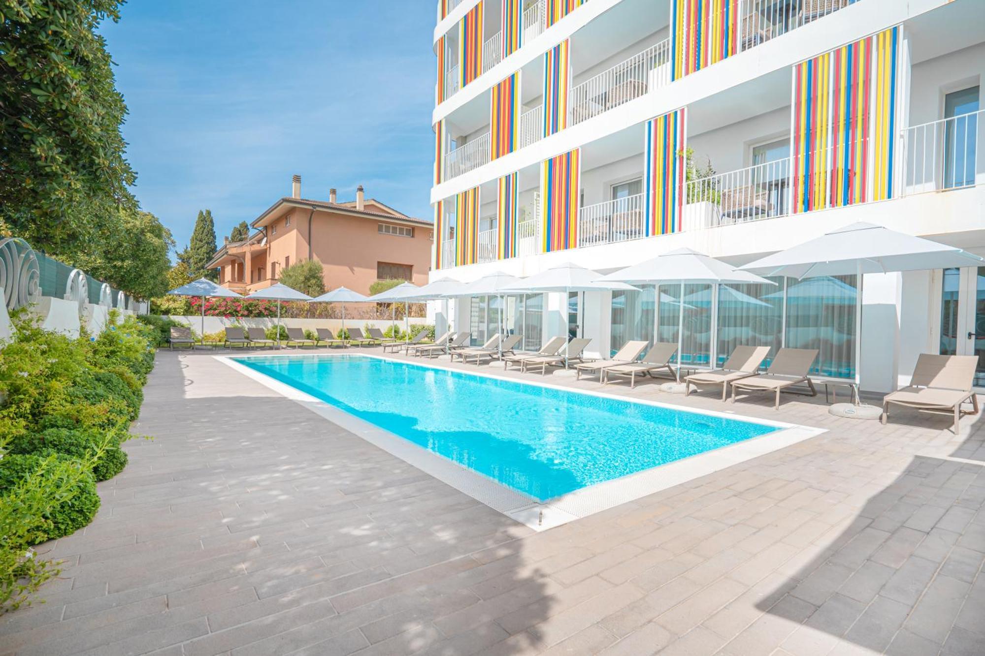 Felix Hotel Olbia Esterno foto
